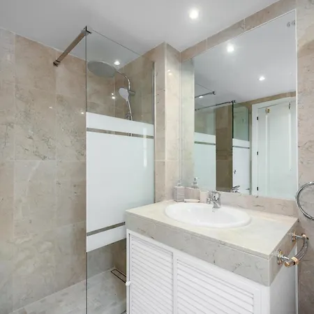 Puerto Banus Penthouse Duplex Corner Apartment *